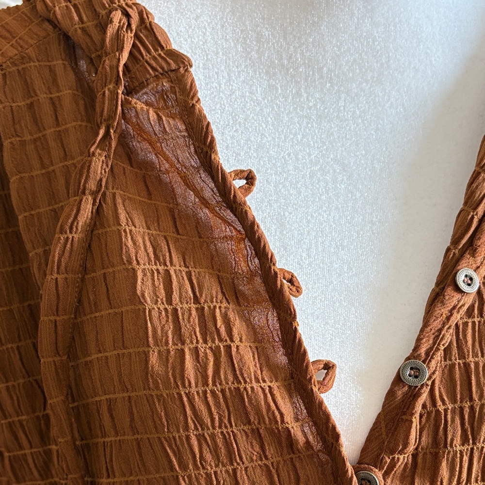 Cinnamon Smocked Button Up Hoodie Top - Picture 6 of 12